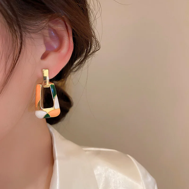 

Korean New Trendy Geometric Trapezoid Enamel Dangle Earrings For Women Fashion Jewelry Boucle oreille Femme Brincos