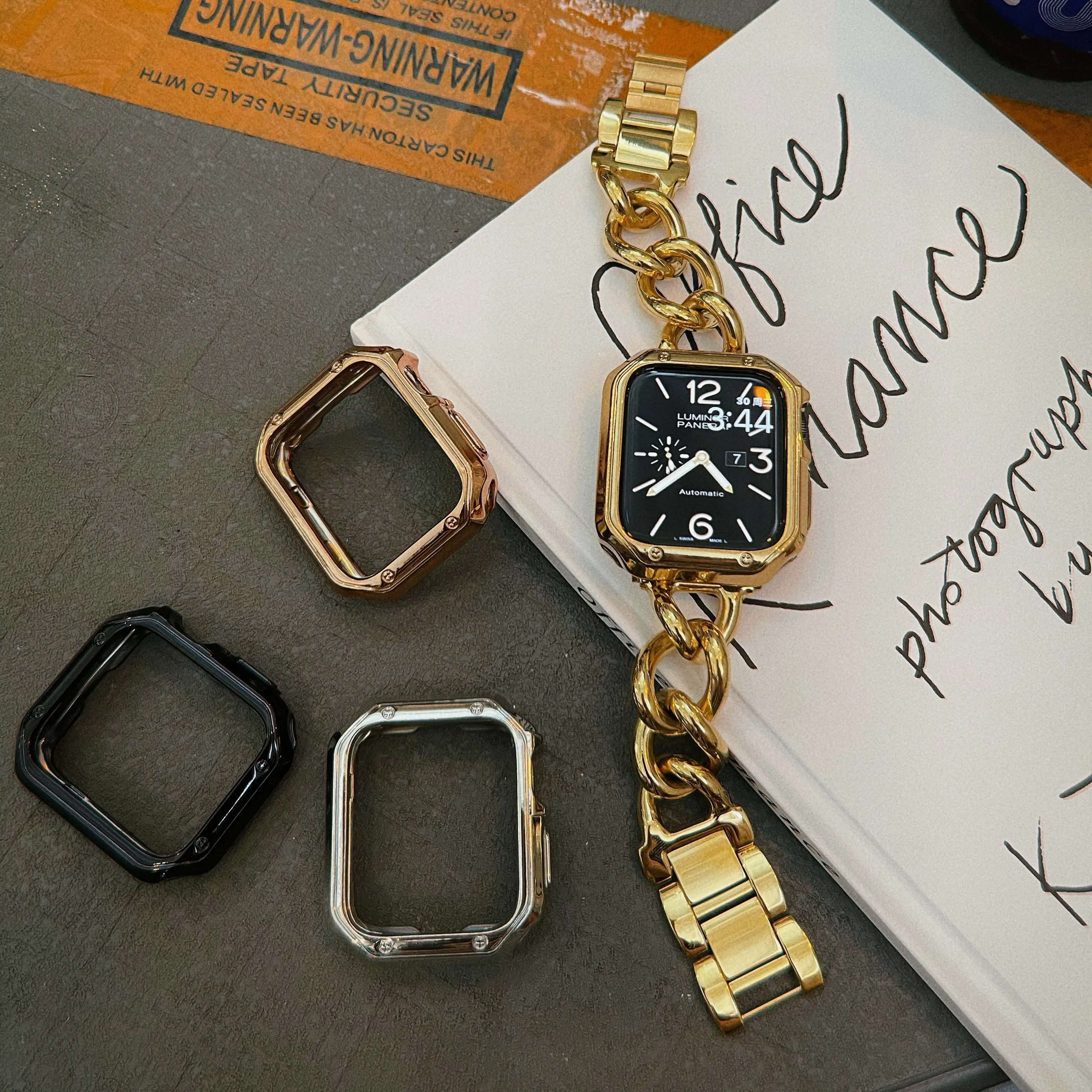 Продажа Роскошный женский ремешок для Apple Watch, золотистый ремешок 40 мм 41 мм 44 38 мм, металлический браслет для IWatch серии 6 7 SE 5432, женский браслет со звен...