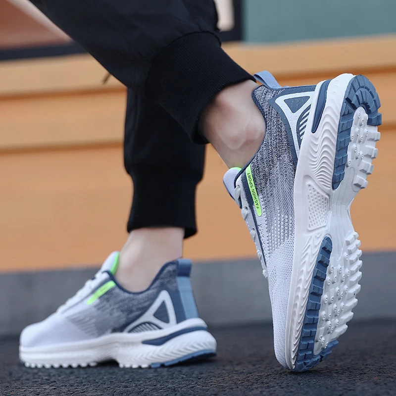 New Men's Golf Shoes Outdoor Sports Shoes Men's Mesh Breathable Golf Sports Shoes Non Slip Gym Golf Jogging Walking Shoes