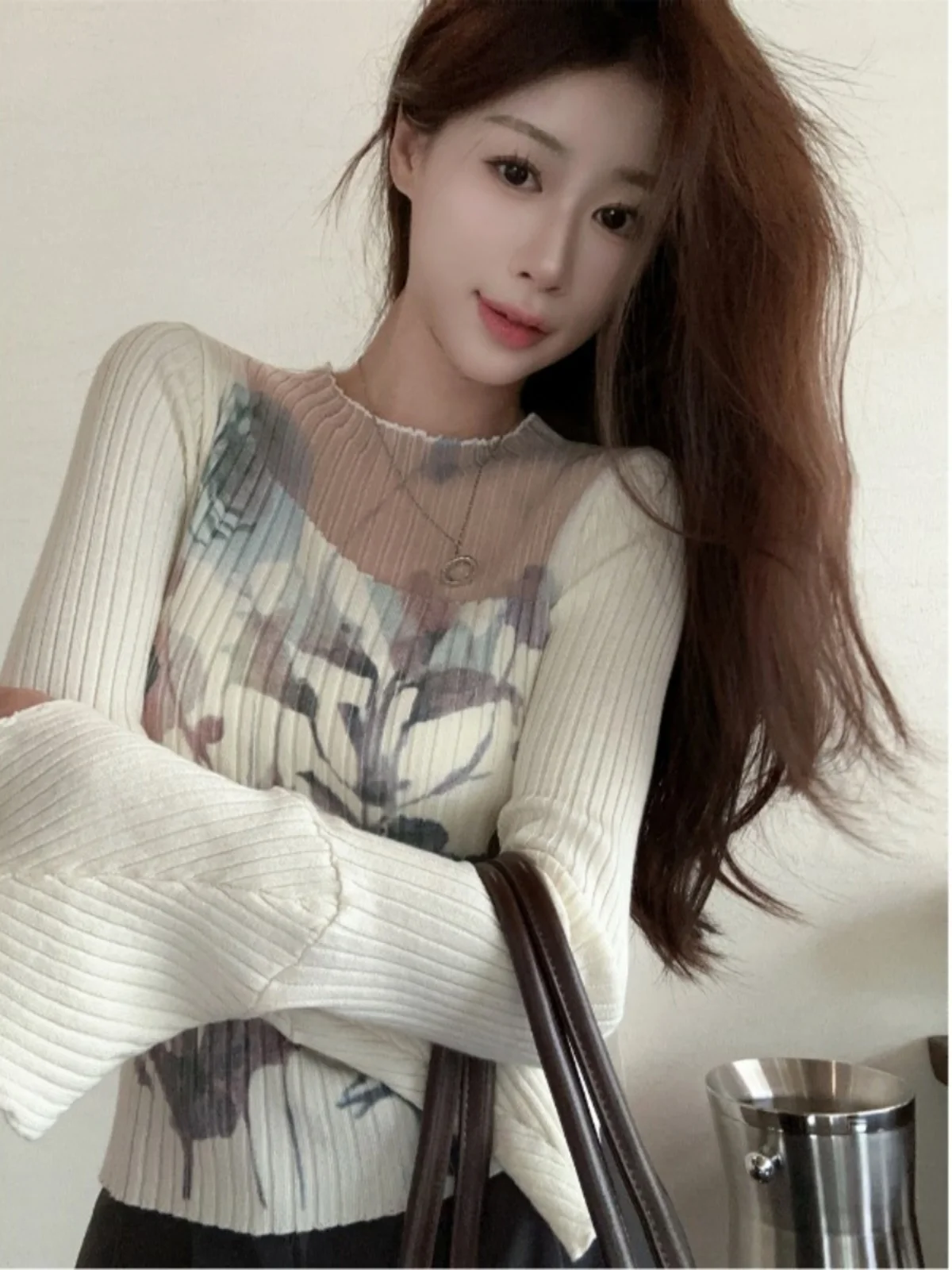 Женская трикотажная рубашка с длинным рукавом Облегающая