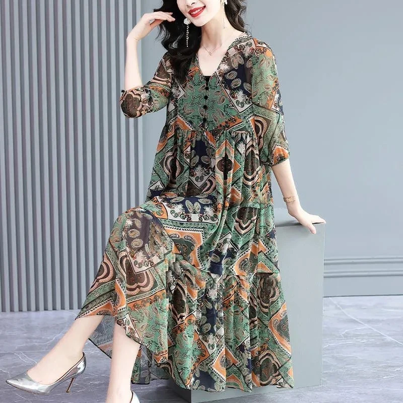 

2022 Spring Summer new High-End Retro Floral Chiffon Dress Temperament Casual Age-Reducing Long V Neck Dress Elegant Half Sleeve