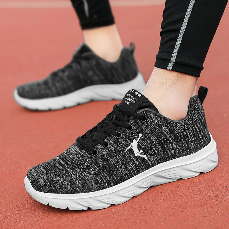 Spring Hot Sale Cheap Red Men's Running Sneakers Mesh Breathable Trainers Shoes Men Lightweight Non-slip Sport Shoes For Man