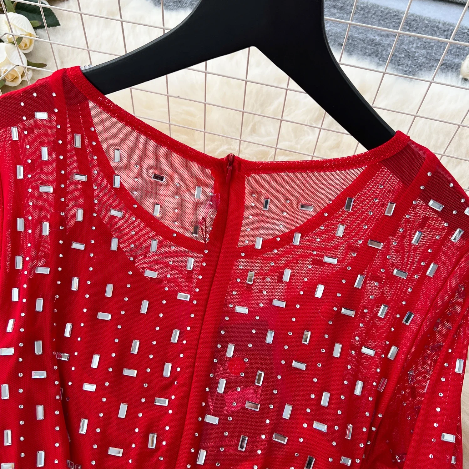 Женское винтажное платье с длинными рукавами и круглым вырезом