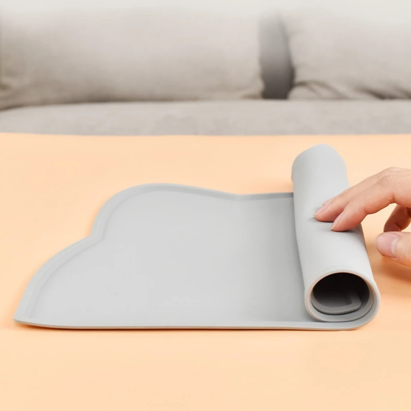 

Portable Waterproof, Leak-proof And Non-slip Feeding Mat For Cats And Dogs Pet Supplies Pet Food Mat