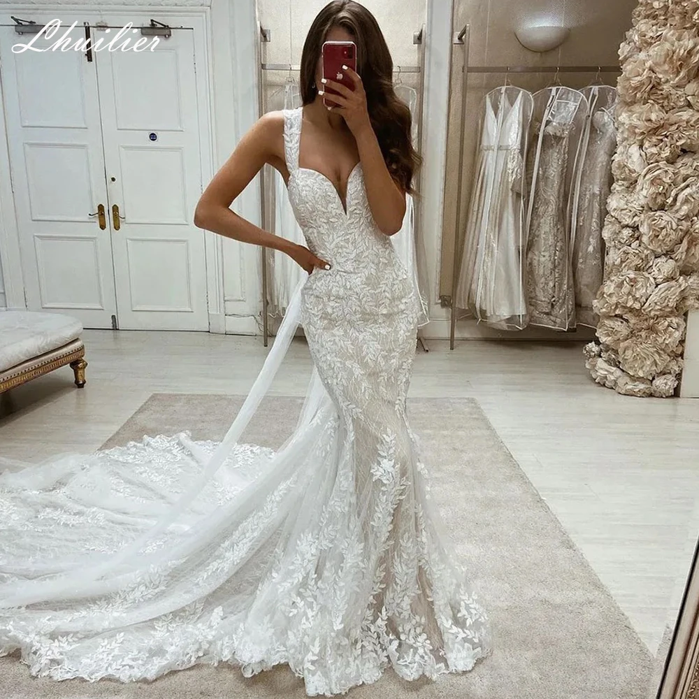 

Lhuilier Women's Elegant Mermaid V Neck Wedding Dresses Corset Back Lace Appliques Bridal Gown with Chapel Train