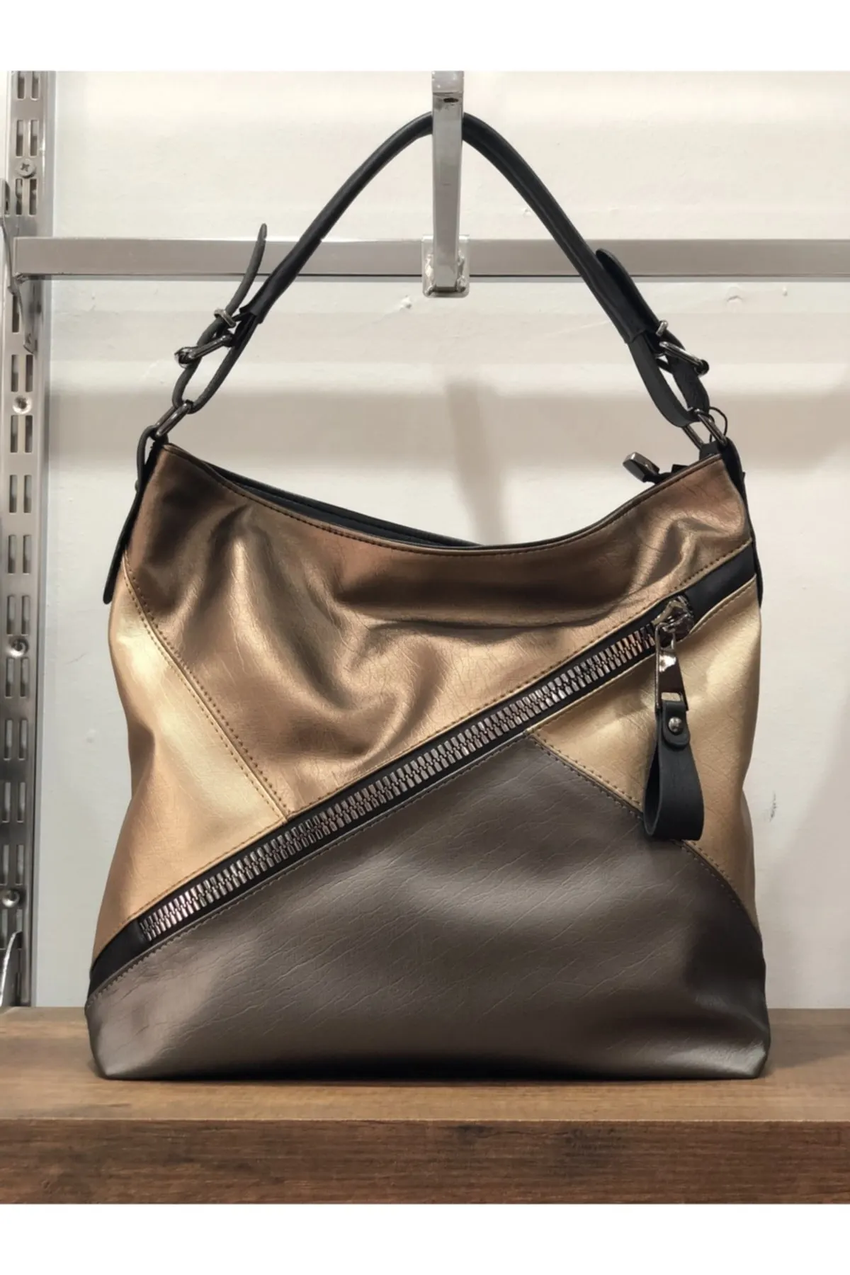 

Women Evening Bag Mink Colored Clutch Bags With Chain Shoulder Bag Ladies Handbags Evening Bag For Wedding Party
