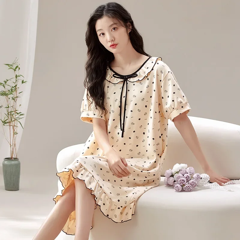 Женское летнее хлопковое пижамное платье с короткими рукавами и накладкой на