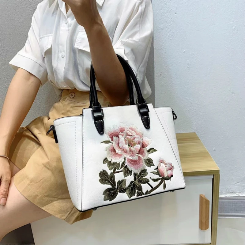 

Retro Women Shoulder Bag New Leather Top-handle Bags Female Embroidery Elegant Large Capacity Crossbody Ladies Bag