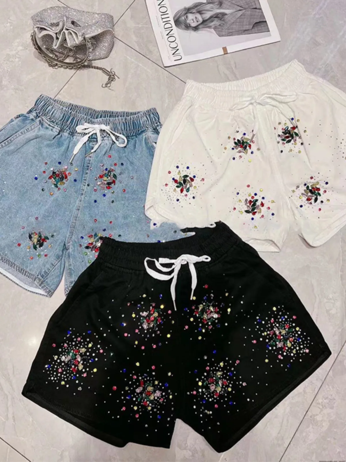 Heavy Industry Colorful Crystals Denim Shorts Women Spring Summer New Sweet Elastic Waist Blue Jeans Shorts Female Short Pants