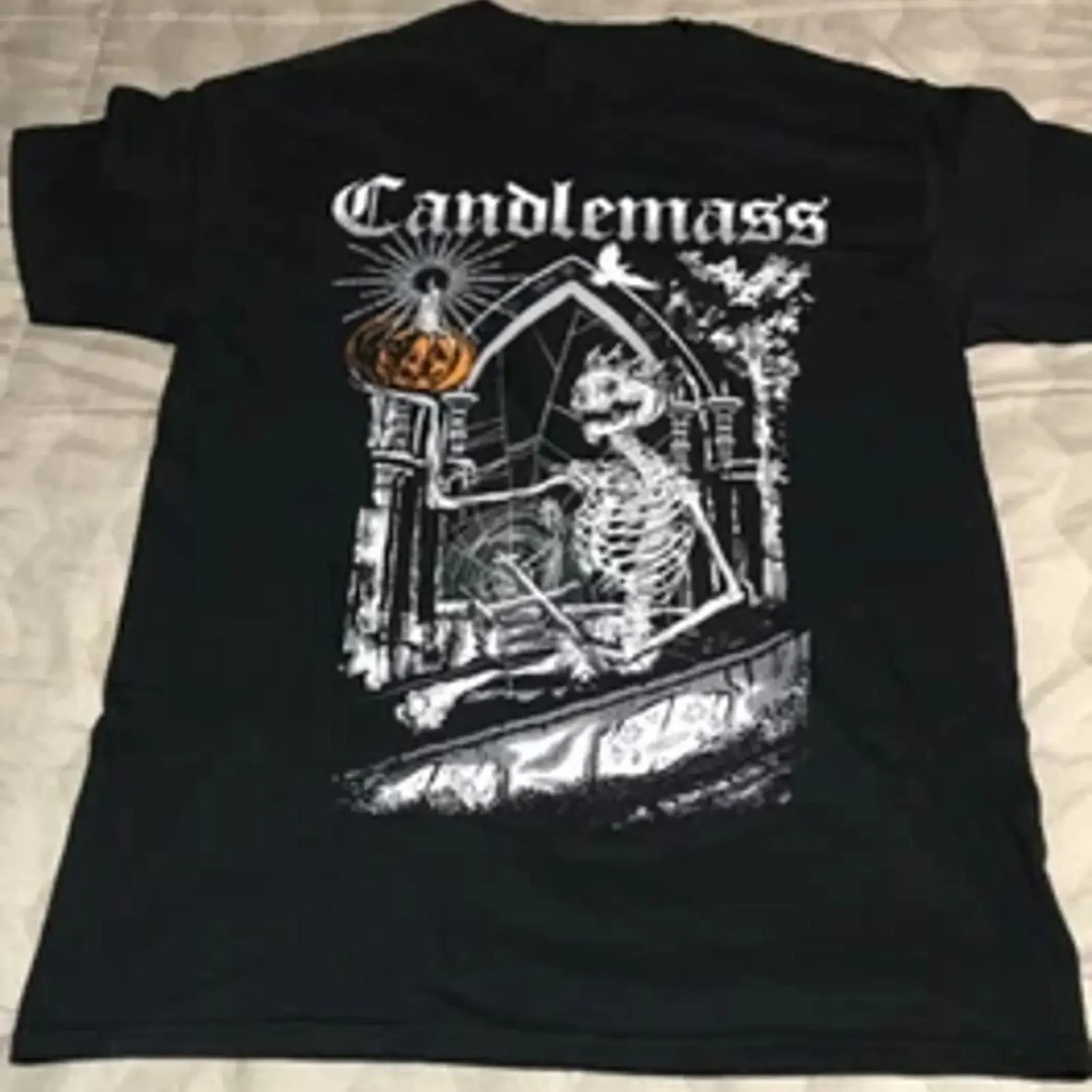Фото Футболка Candlemass Band черная, хлопковая, винтажная, с эффектом потертости, мужская, удобная, для повседневной носки, слегка модная, эластичная, мягкая. №1