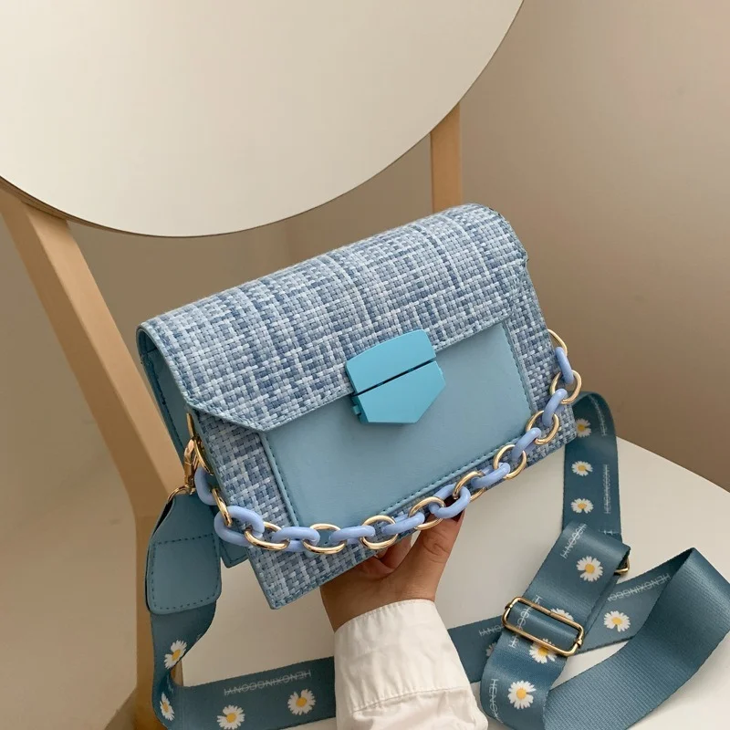 

Wide Strap Shoulder Bags for Women 2022 Designer Lady Handbags and Purses Fashion Chain Messenger Crossbody Bags