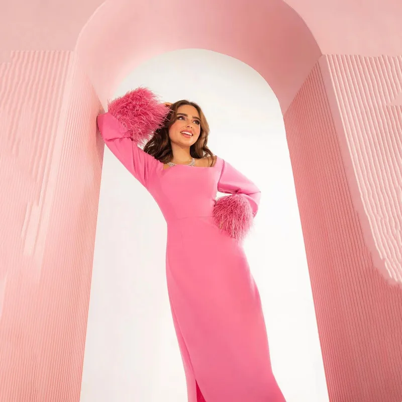 Розовые прямые платья для выпускного Aleeshuo