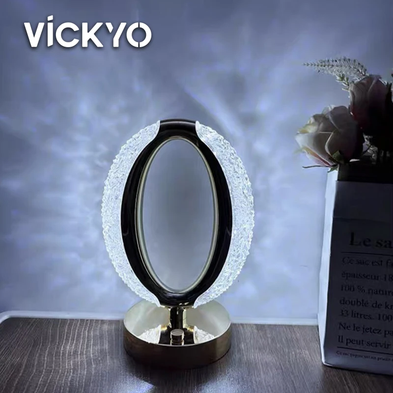 

Роскошная настольная лампа VICKYO в скандинавском стиле с USB-зарядкой