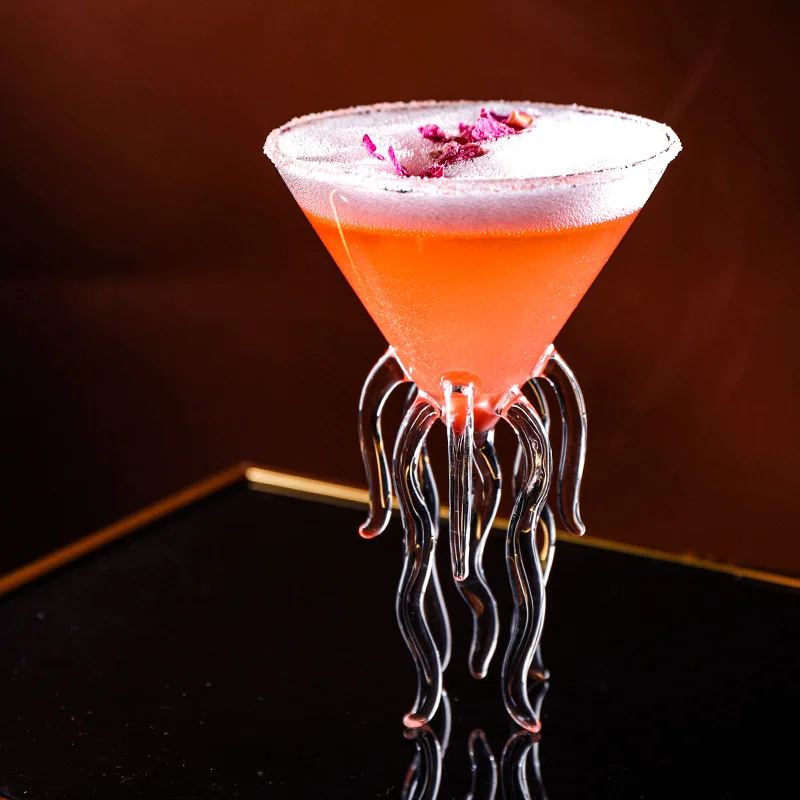 

GIEMZA 2pcs Octopus Cup Glass Martini Bar Cocktail Glass Unique Bartending Tools Celebration Collection Cups Octopus Wine Mug