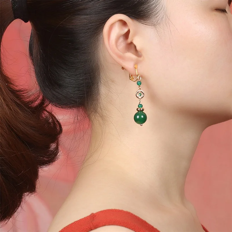 Нефритовые серьги зеленая серия зажим для ушей темпераментные зеленые в стиле