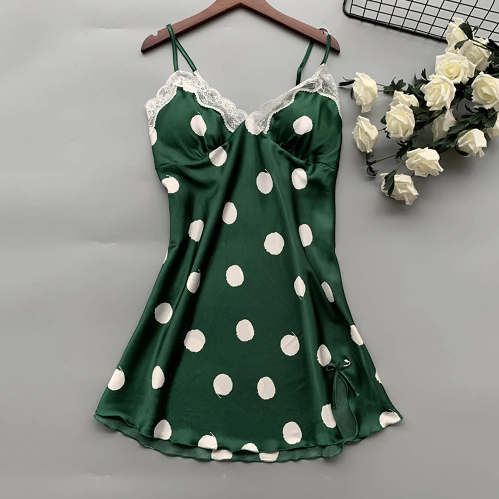 

Women Lace Decoration Polka Dot Print Nightgown Sexy Nightwear Lace Patchwork Lingerie Night Wedding Dress Sleep Wear Nightdress