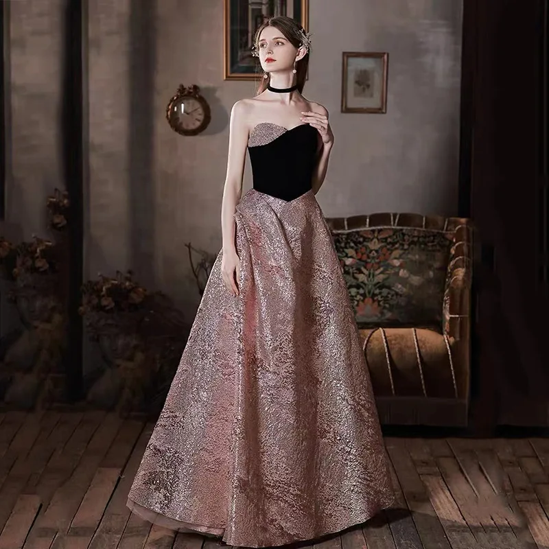 Pink Sweetheart Prom Dress Strapless Sweetheart A-Line Floor-Length Sequins Velvet Formal Party Wedding Celebrity Evening Gowns