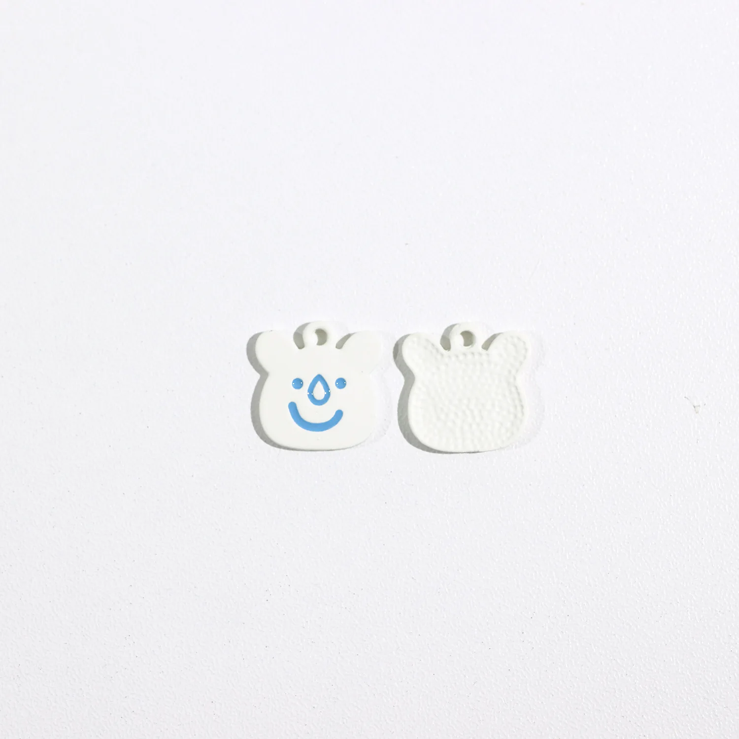 

10pcs White Bear with Blue Eyes and Mouth Enamel Animal Charms Pendants for DIY Necklace Bracelet Jewelry Making