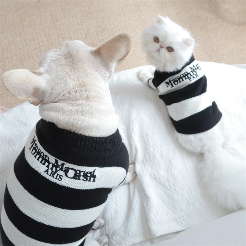 

Fashion Pet Dog Sweater Embroidered MM Dog Jumpers Warm Puppy Winter Clothes Para Perros Pet Xmas Gift Christmas Sweater For Dog