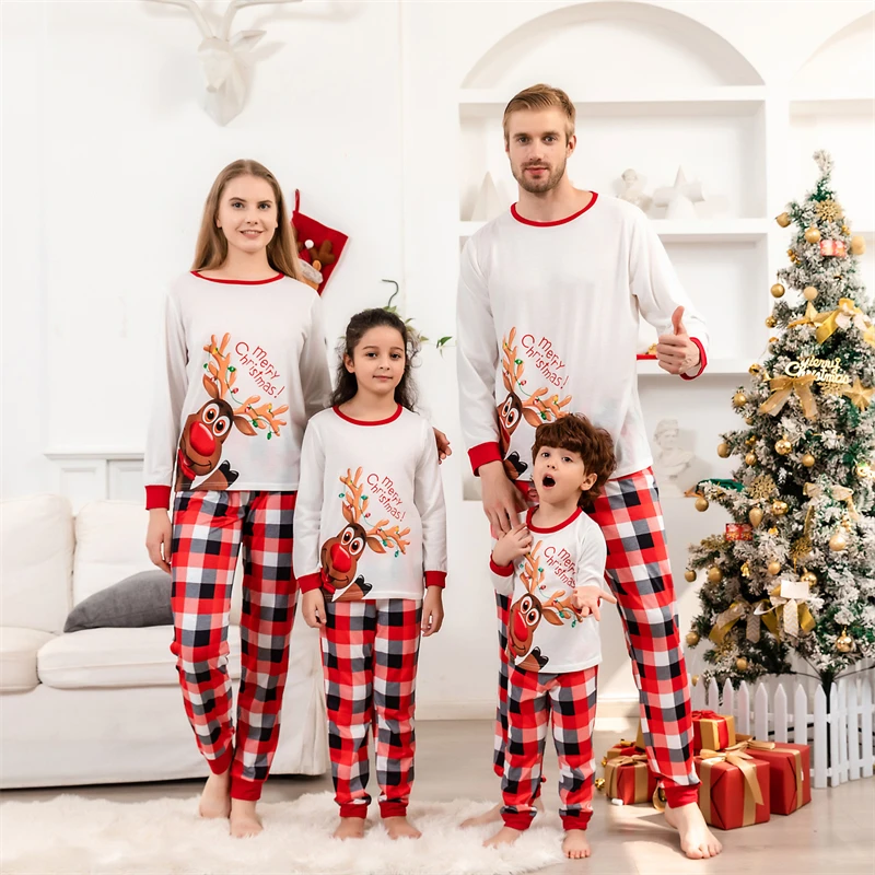 

2023 Xmas Family Matching Outfits Christmas Deer Mother Daughter Father Son Pajamas Sets Plaid Daddy Mommy and Me Pj's Clothes
