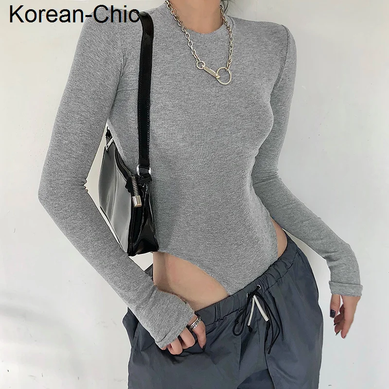 

Women's Basic Long Sleeve Top Tight One-piece T-shirt Fashion Slim Knit Bottomed Shirt