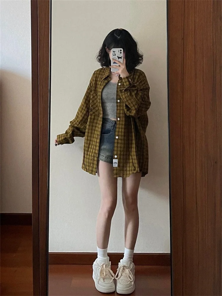 Шорты женские джинсовые в стиле ретро