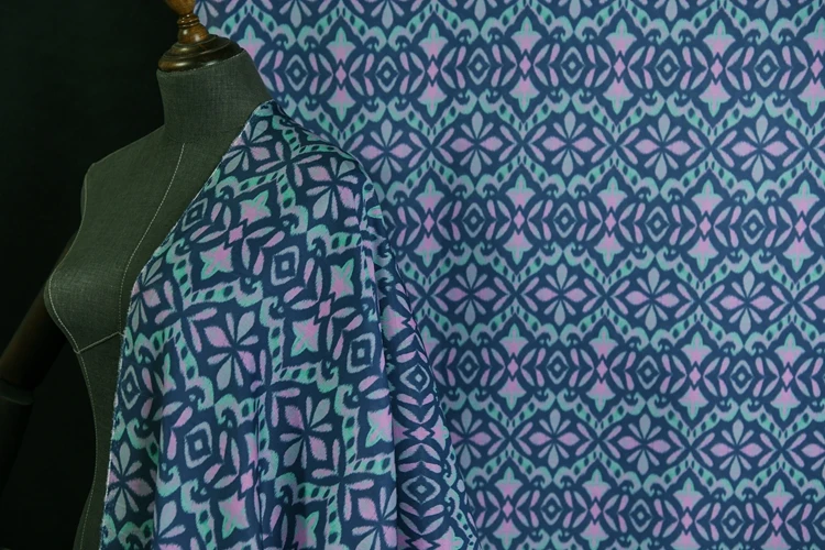 

Винтажная шелковая хлопчатобумажная ткань голубого цвета для женского платья, шитье своими руками, 13 Момми, 60% шелк, 40% хлопок, ширина см/54 дю...
