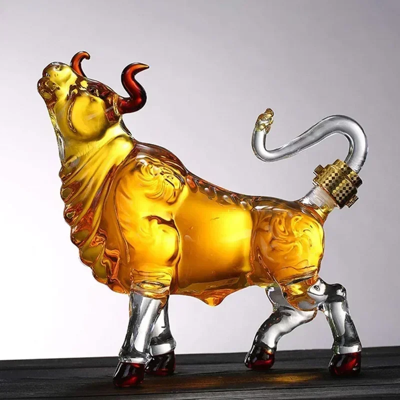 Фото Кувшин для виски в форме быка OX YEAR, стеклянная бутылка для вина в форме животного для домашнего бара, для ликера, шотландского виски, подарок, 1 л, стеклянная посуда №1