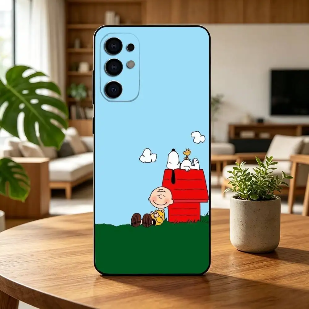 Фото Чехол для телефона с мультяшным принтом Snoopy, черный, силиконовый, мягкий, для Samsung S25, S24, S21, S22, S23, S30, Ultra, S20, Plus, FE, Lite №4