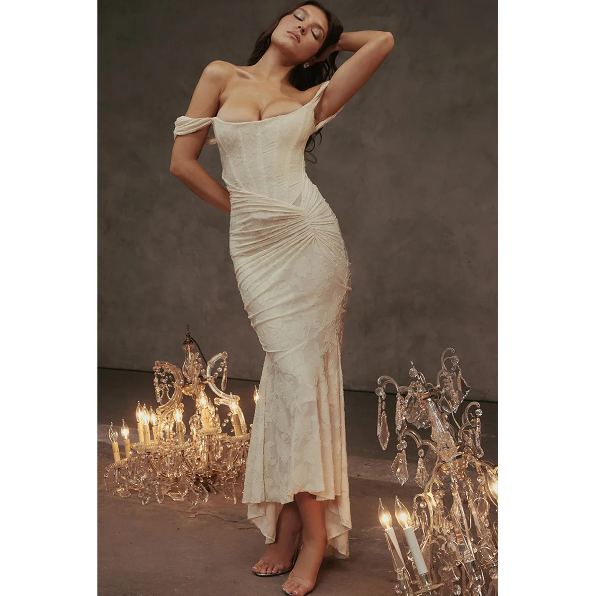 Элегантное кружевное платье-корсет макси женское летнее облегающее платье без