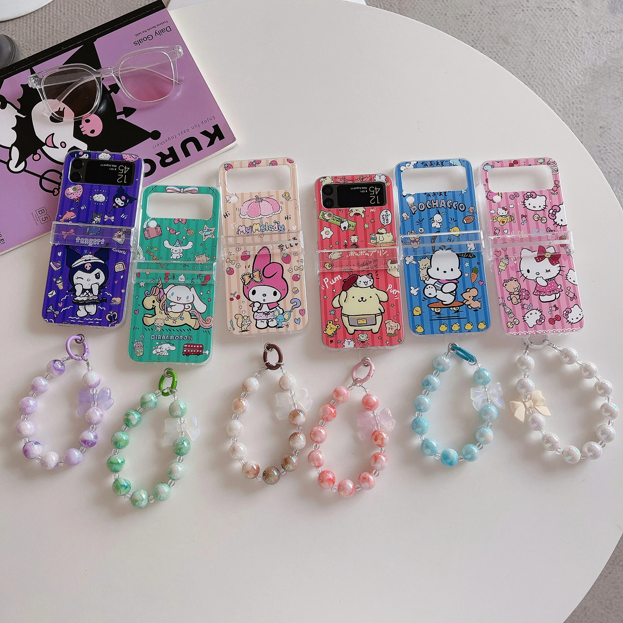 

Sanrio Pochacco My Melody Hello Kitty Hand Chain Phone Case For Samsung Galaxy Z Flip 3 4 5G ZFlip3 ZFlip4 Flip3 Flip4 Cover