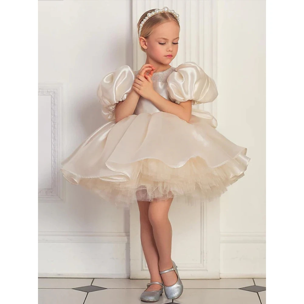 

Cute Ivory Ball Gown Flower Girl Dresses for Photoshoot Toddler Clothes Puffy Tiered Short Birthday Wedding Guest Dress with Bow