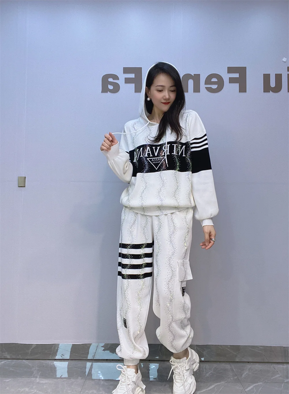 Женский Повседневный комплект из 2 предметов трикотажный свитер с капюшоном и