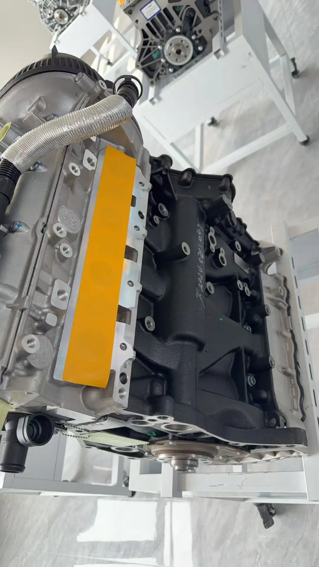 Фото Совершенно новый двигатель в сборе EA888 TSI 2.0T CCZ для Volkswagen 2007-2008 гг. №5