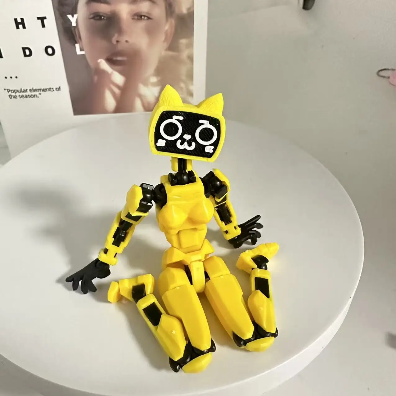 Фото Робот-игрушка Kitten TV 6-го поколения, аниме-фигурка, 3D-печатная, многосуставная, Lucky 13, сборная модель DIY, настольное украшение №5