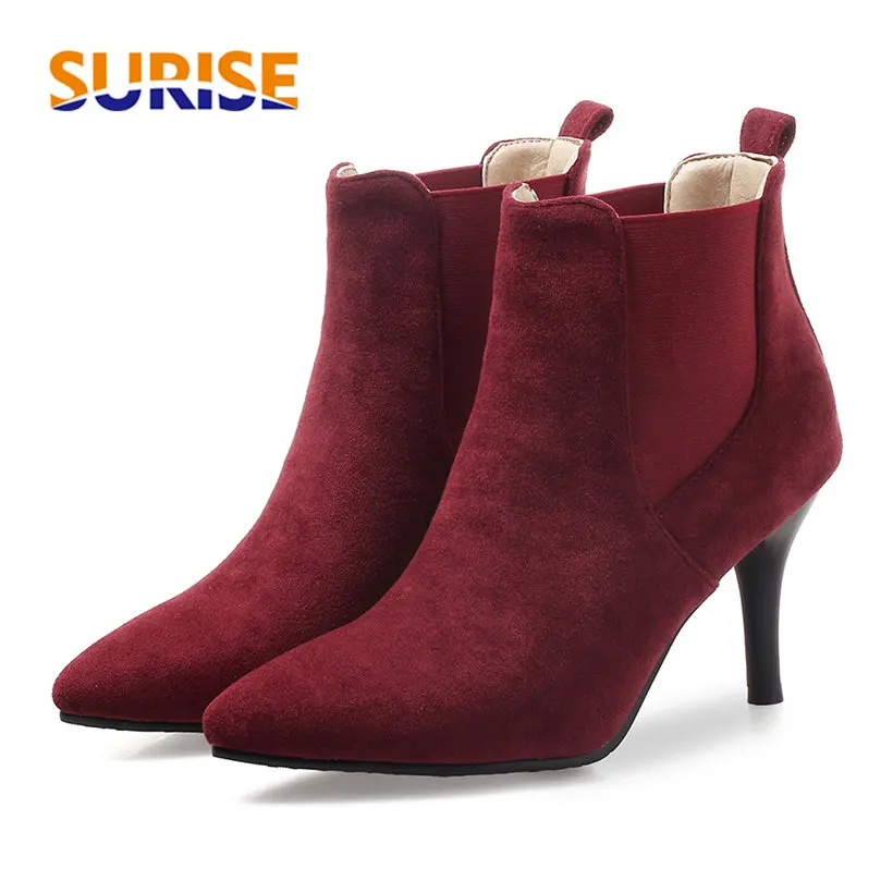 Зимние женские ботинки «Челси» на высоком каблуке-шпильке; Цвет черный, красный; Повседневные модельные вечерние из флока; Офисные женские короткие ботильоны с острым носком из плюша