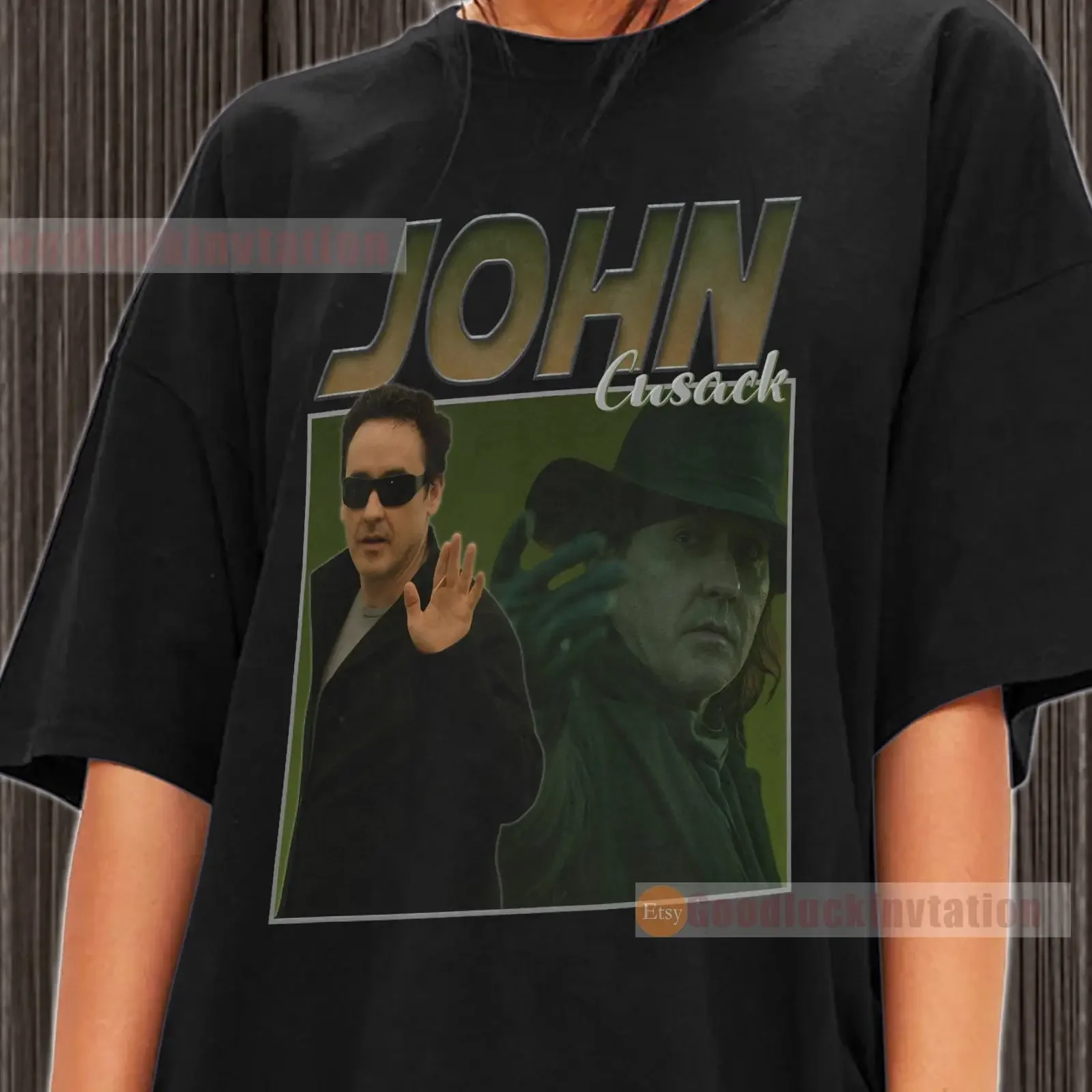 Фото Футболка John Cusack, хлопковая, винтажная, в стиле 90-х, с круглым вырезом, с эффектом потертости, для повседневной носки, уличная одежда, с графическим принтом, дышащая №1