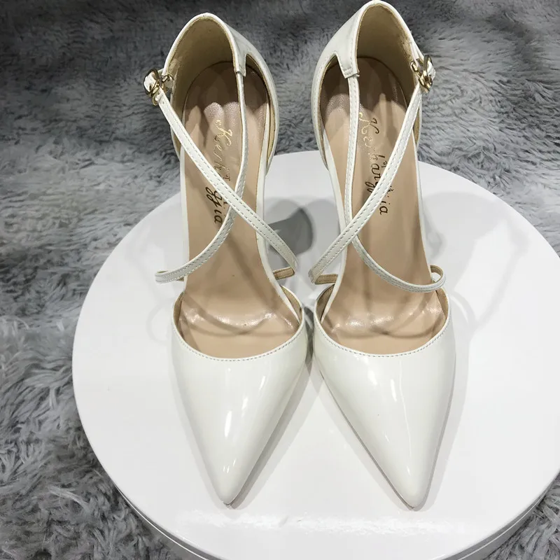 

2022 High Heels Women's Shoes for Party Wedding Sexy Footwear Buckle New Cross Straps Stiletto Summer Fashion Ladies Sandals