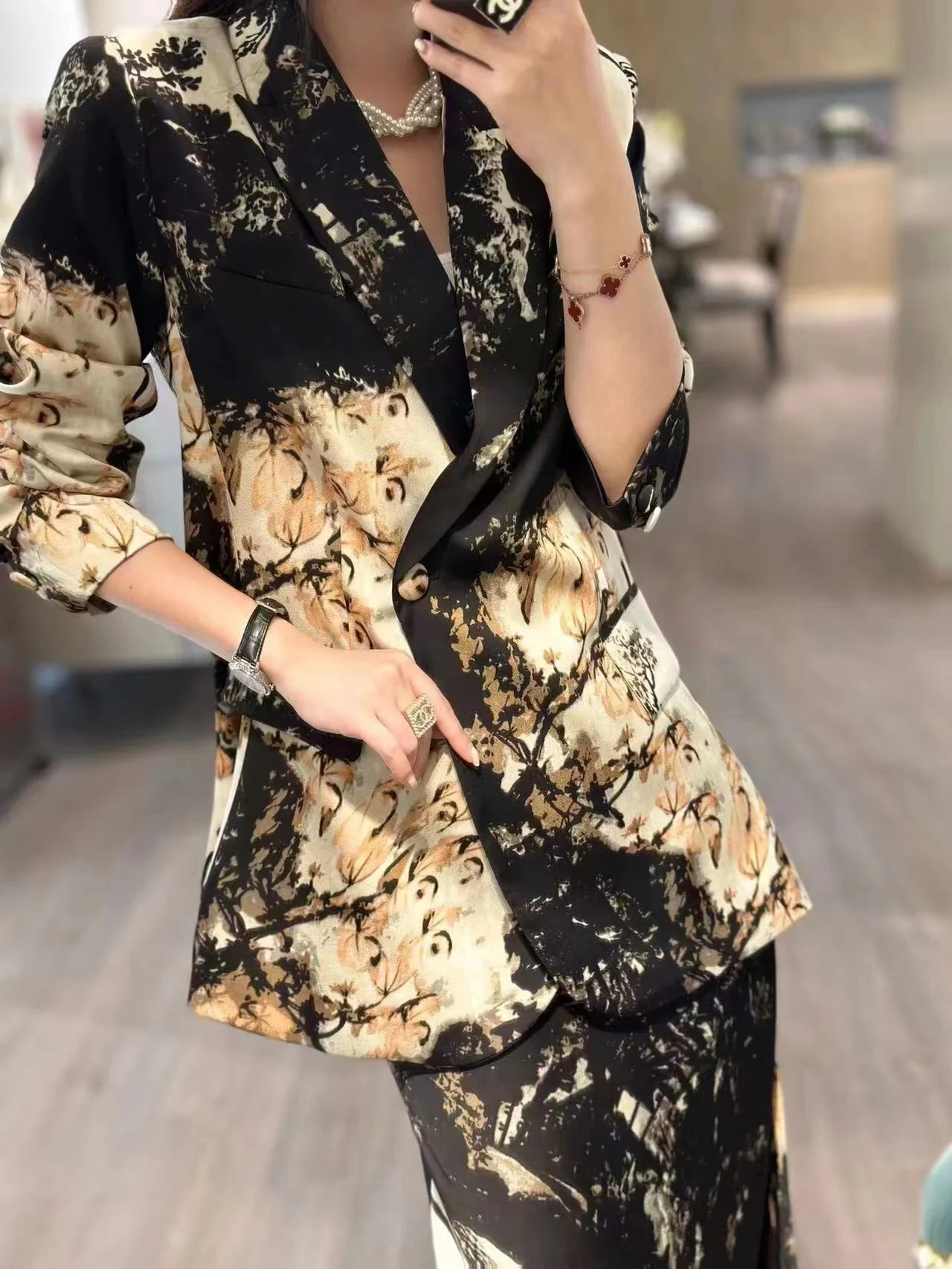 

2023 Spring/Summer Fashion New Women's Clothing Printed Dustproof Suit Cover 0822