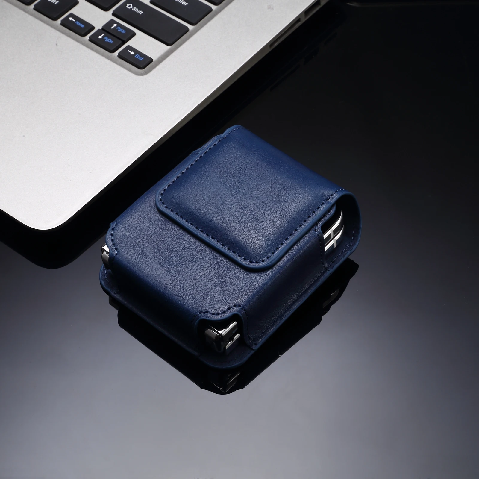 Кожаный чехол-кобура для Oppo Find N3 N2 Tecno Honor Magic V Flip 6 5 Z Moto Razr 50 40