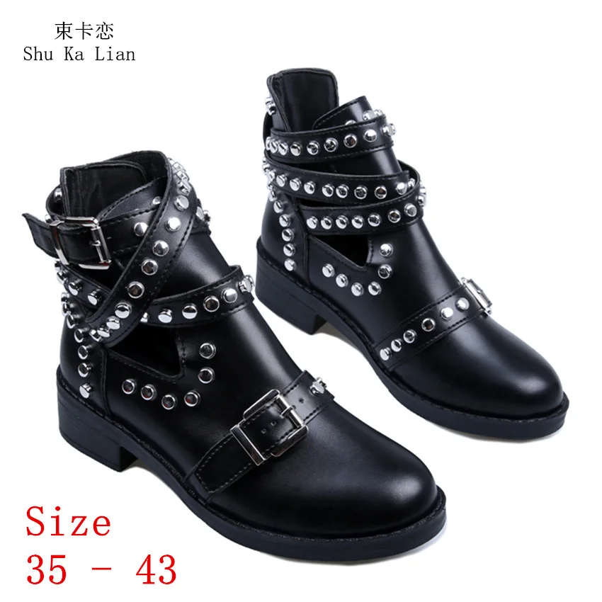 

Женские туфли-гладиаторы на среднем каблуке 4 см