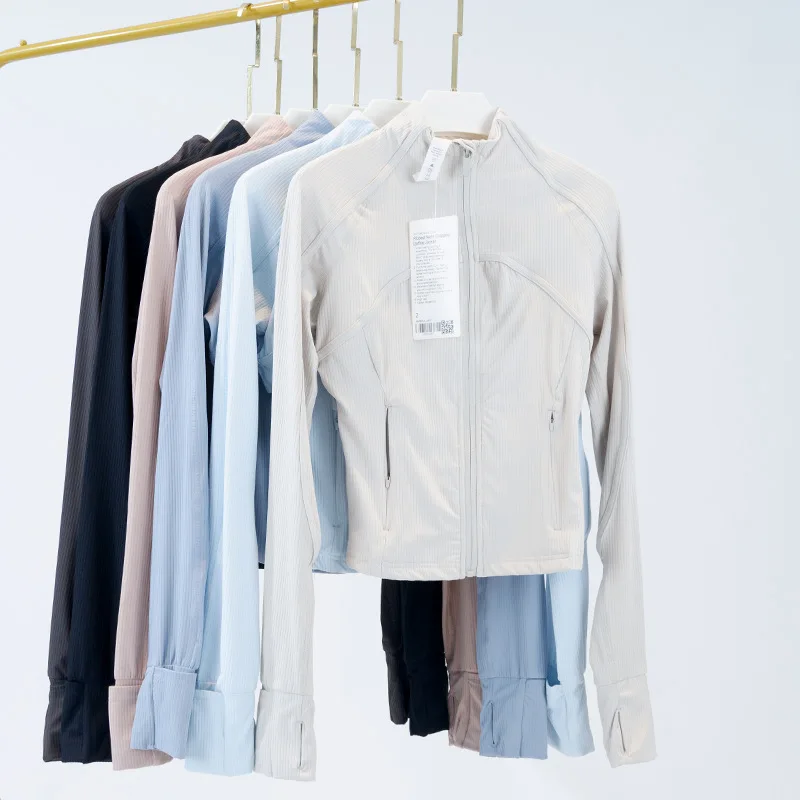 

LuluApple 23 Women's Yoga Sports Coat Jacket Stand up Neck Breathable Nylon High Elasticity Tight Jogging Slim Fit Sun Proof Gym