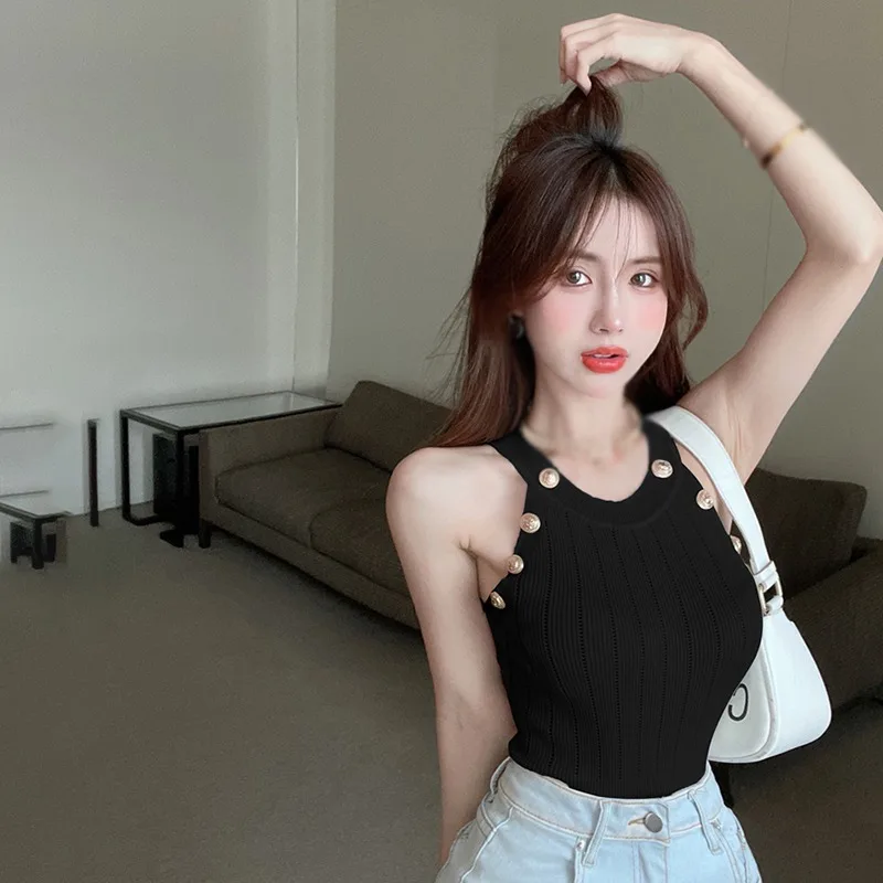 Женская вязаная майка без рукавов