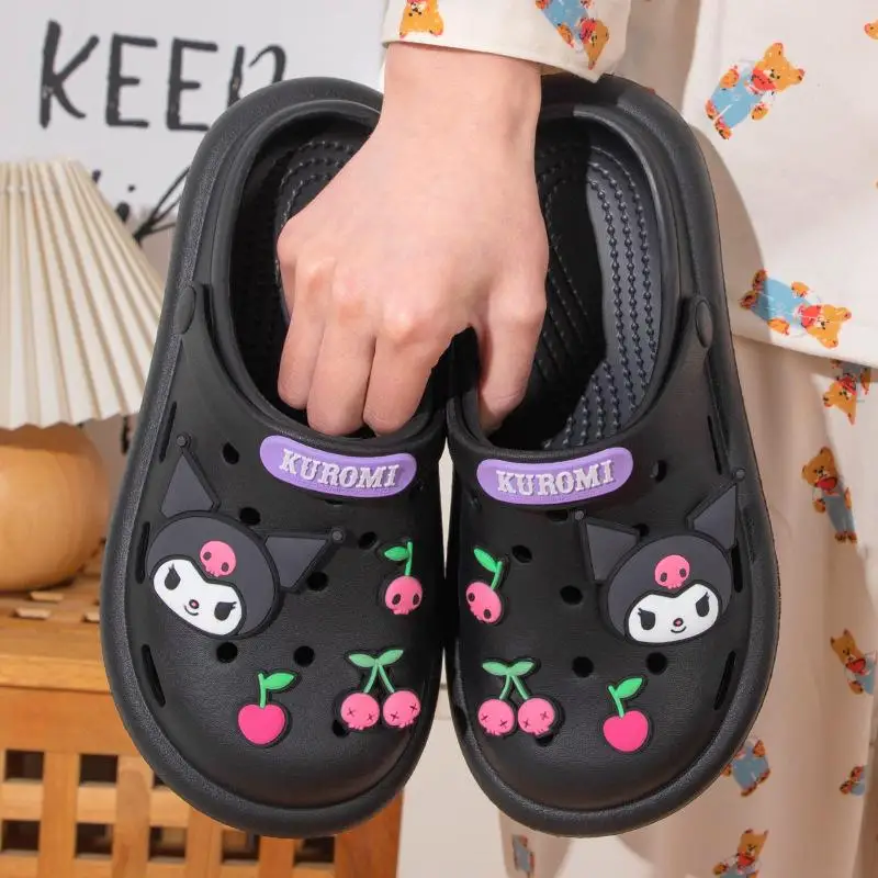 Kuromi Hello Kittys Crocss Kawaii Cinnamoroll Sanrios женские пляжные тапочки для девочек летние уличные домашние мягкие туфли Eva Подарок