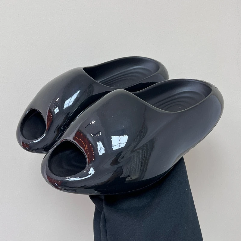 

2023 Ladies Wedges Slippers New Summer Simple Comfortable Bread Style Open Toe Sandals Leisure Vacation Locers Beach Shoes