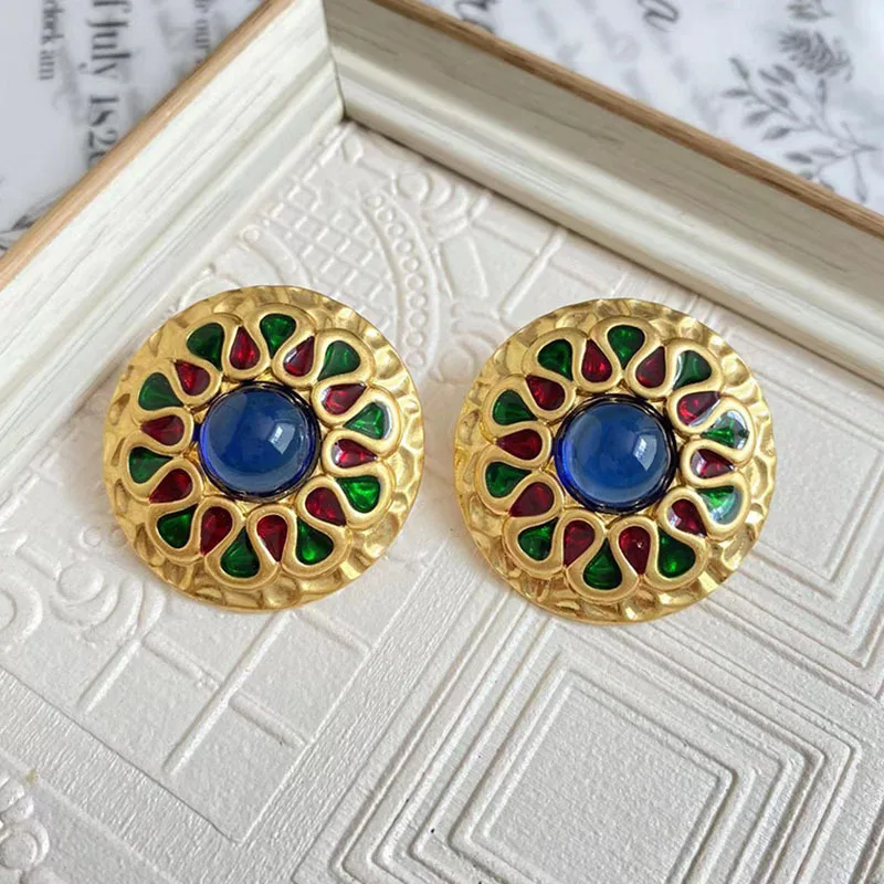 

Medieval vintage western antique reproduction colored enamel earrings palace noble atmosphere wind restoring ancient ways