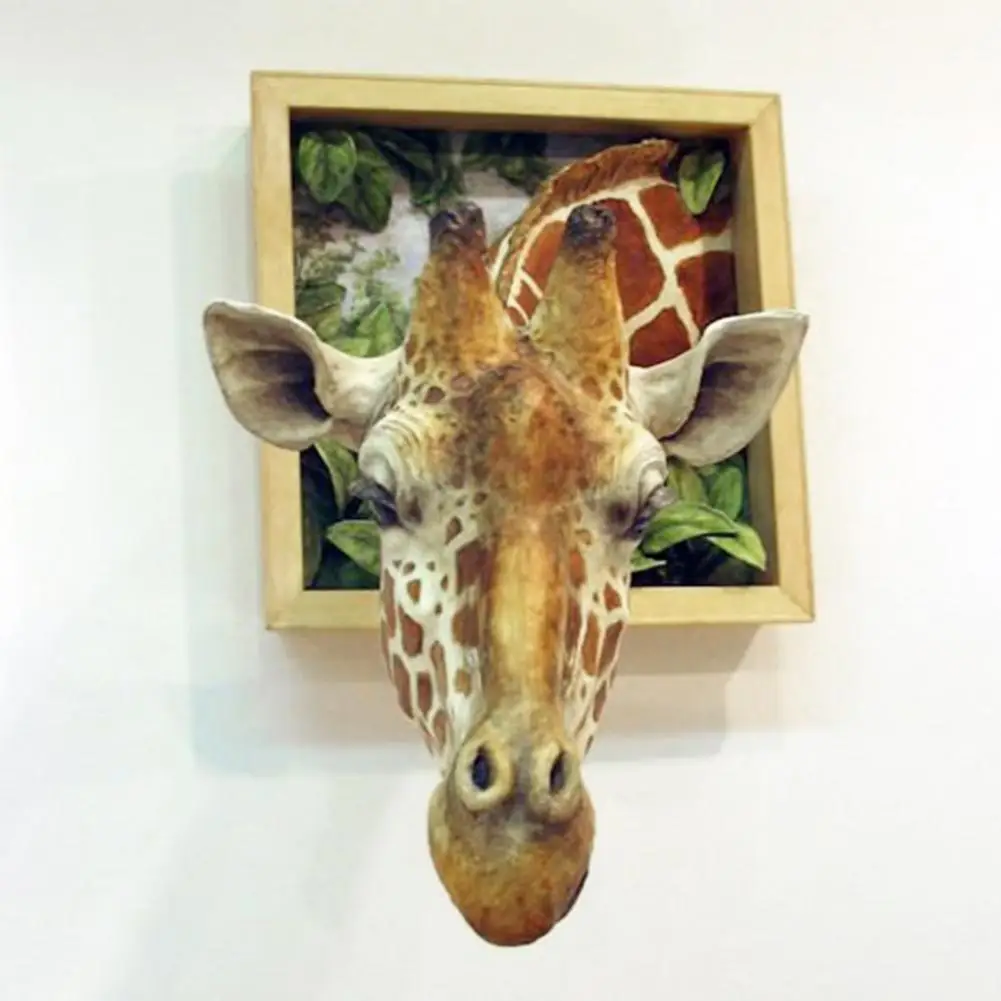 

Pretty Giraffe Sculpture Lightweight No Odor Novelty Animal Statue Realistic All Match Animal Wall Sculptures for Office