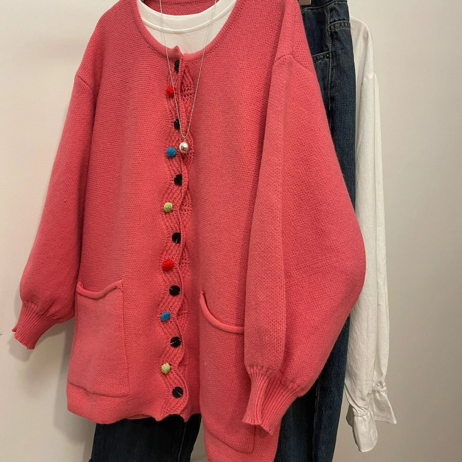 Осень-зима 2024 новый художественный однобортный свободный свитер Sweet Mori Look