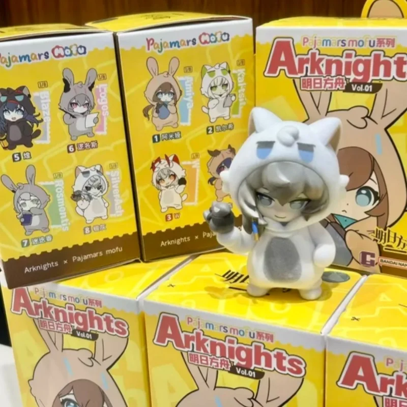 Фото В наличии: Оригинальные фигурки Bandai Arknights Amiya, W, Kelsey, Chen в пижамах Mofu (слепая коробка), флокированные коллекционные модели, игрушки, подарки №4