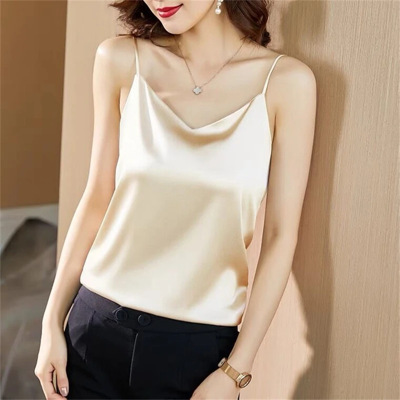 

Женский сексуальный топ на бретелях-спагетти с V-образным вырезом, Женский однотонный топ из вискозы, Атласный топ на бретелях, женская блуз...